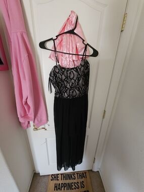 Sweet Storm Lace Dress SzL